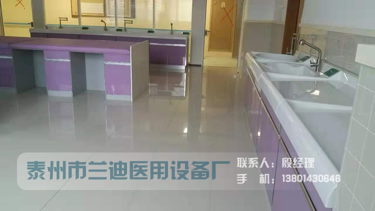 婴儿洗浴中心设备定制加工要了解其规格及其使用的注意点